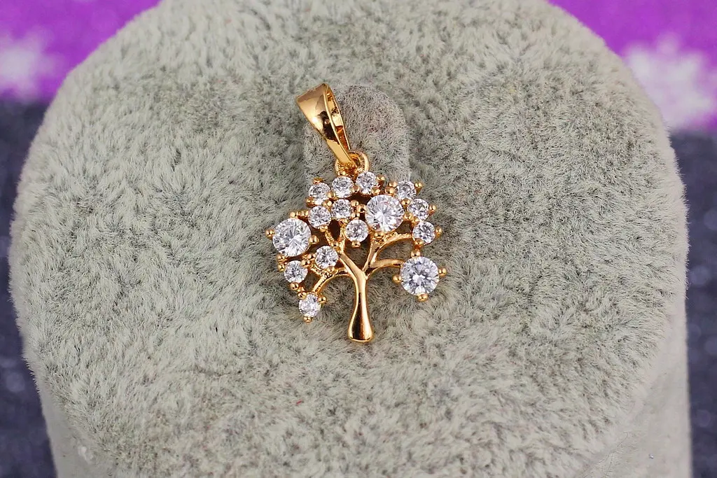 Кулон Xuping Jewelry дерево з білими каменями 1.5 см золотистий - фото 2