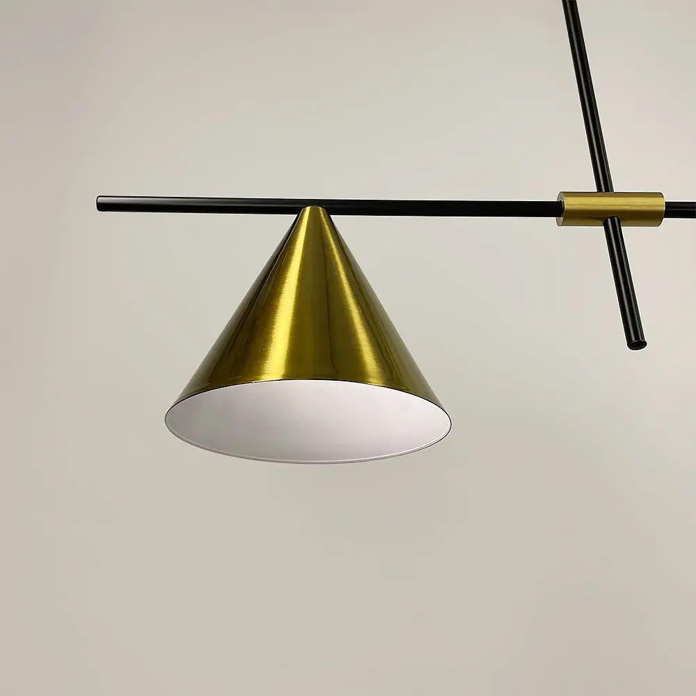 Удлиненная люстра в черном корпусе с латунными деталями Ст. MJ 87/4 BK+AB | Line F - фото 4