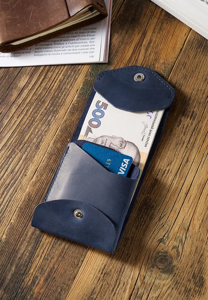 Кожаный кард-кейс (портмоне) 11.0 синий Crazy Horse - фото 9