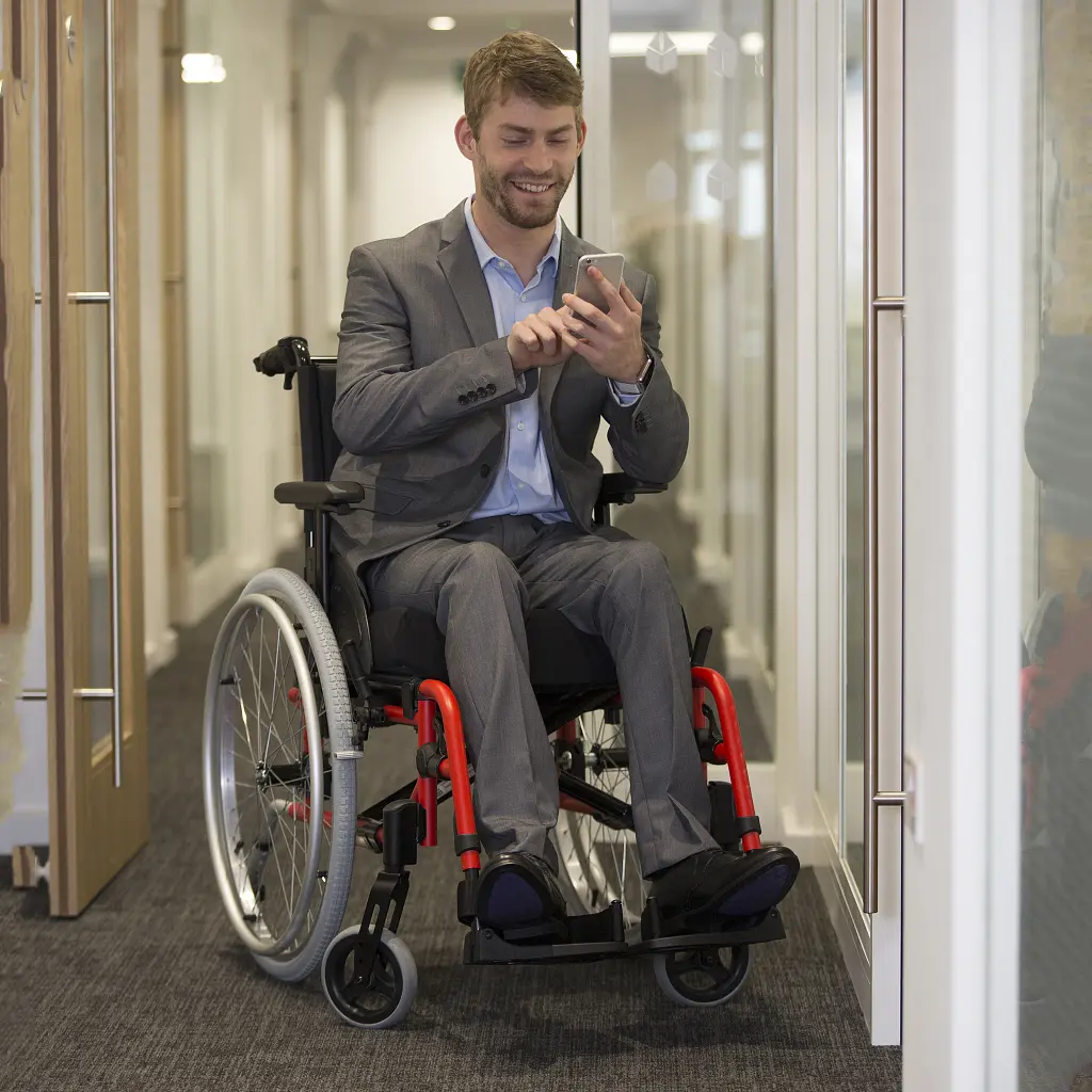 Середньоактивне крісло колісне Invacare Action 4 NG HD (Action 4 NG-1792) - фото 8