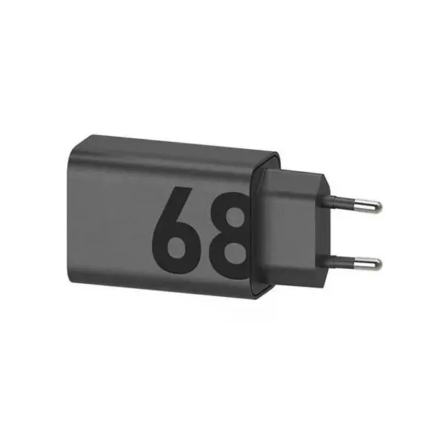 Блок і кабель - мережевий зарядний пристрій Motorola TurboPower 68W USB-С to USB-С Cable (PG38C06281) - фото 3