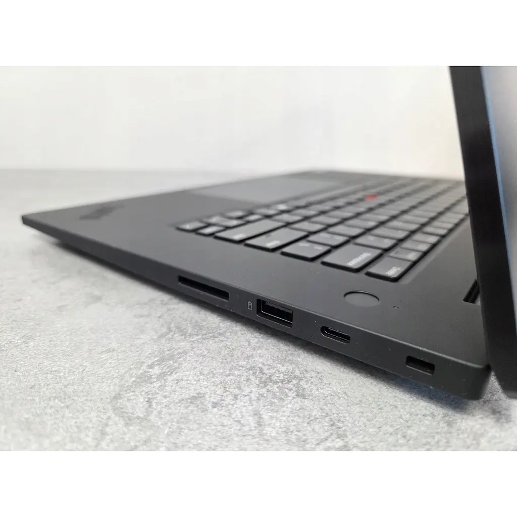 Ноутбук Lenovo ThinkPad P1 Gen 7, Ultra 9 185H,32GB,1TB,ecran,4070,1,82kg - фото 12