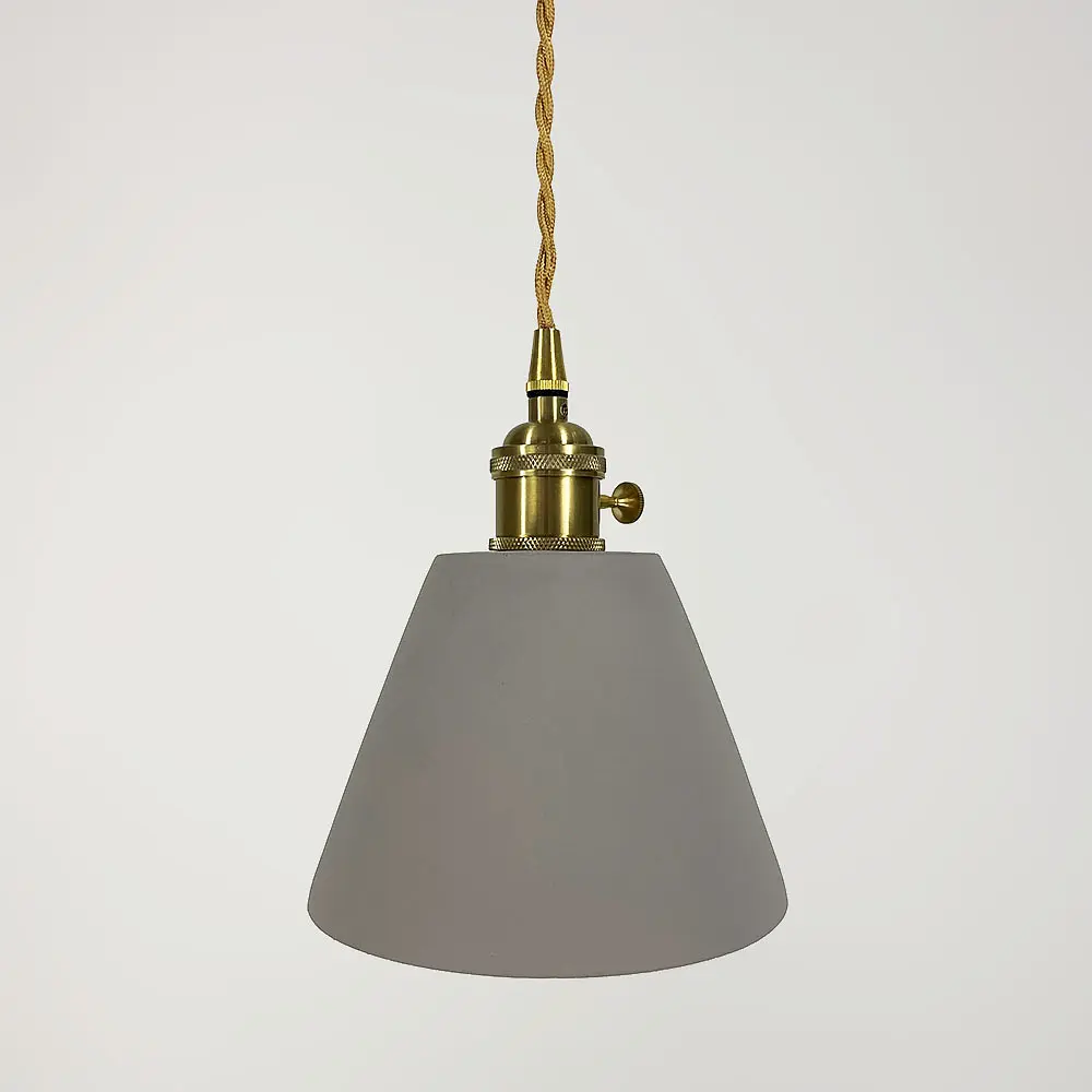 Підвіс у латунному корпусі із бетонним плафоном 15х12 см | Арт. MJ 181/1 GR | Line F - фото 3