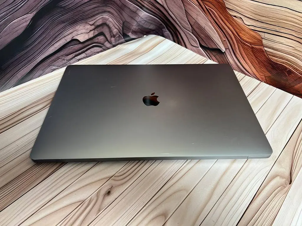 Ноутбук Apple MacBook Pro 16" A2141 i7-9750H/32/500 (C02FV2A0MD6R) Б/в - фото 7