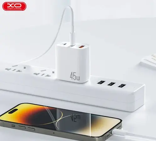 Мережевий зарядний пристрій XO L117 PD45W/QC18W (2 USB-C+1USB-A) з кабелем Type-C Білий - фото 4