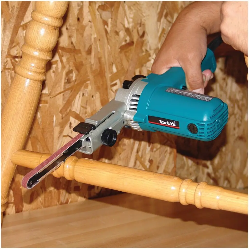 Напильник стрічковий Makita 9032 (500 Вт, 9 x 533 мм, 300-1700 м/хв) - фото 8
