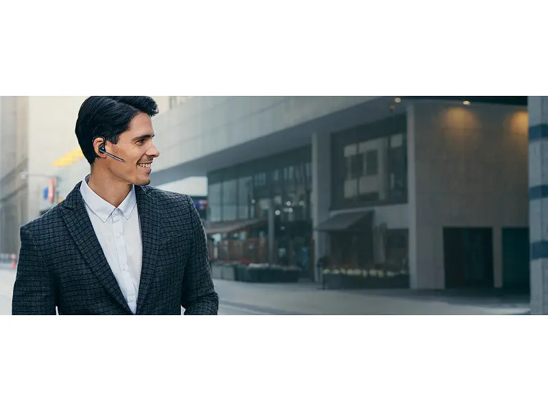 Bluetooth-гарнітура Plantronics Voyager 5200 - фото 3