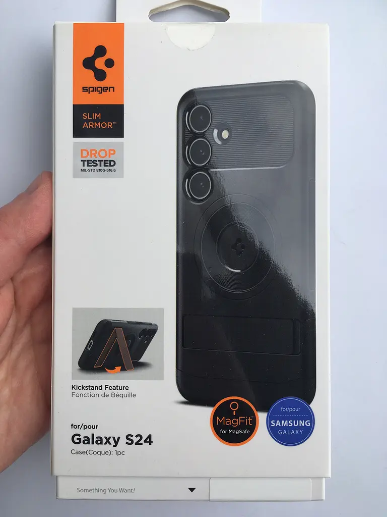 Протиударний з підставкою чохол Spigen Slim Armor MagSafe для Samsung Galaxy S24 (S921) Black ACS07203 Magfit - фото 2