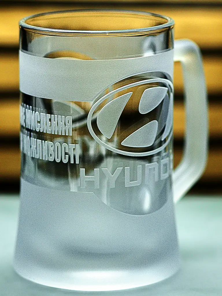 Пивний кухоль Hyundai Хюндай 660 мл з гравіюванням Подарунок автолюбителю  Келих з логотипом авто та легендарний слоган - фото 5