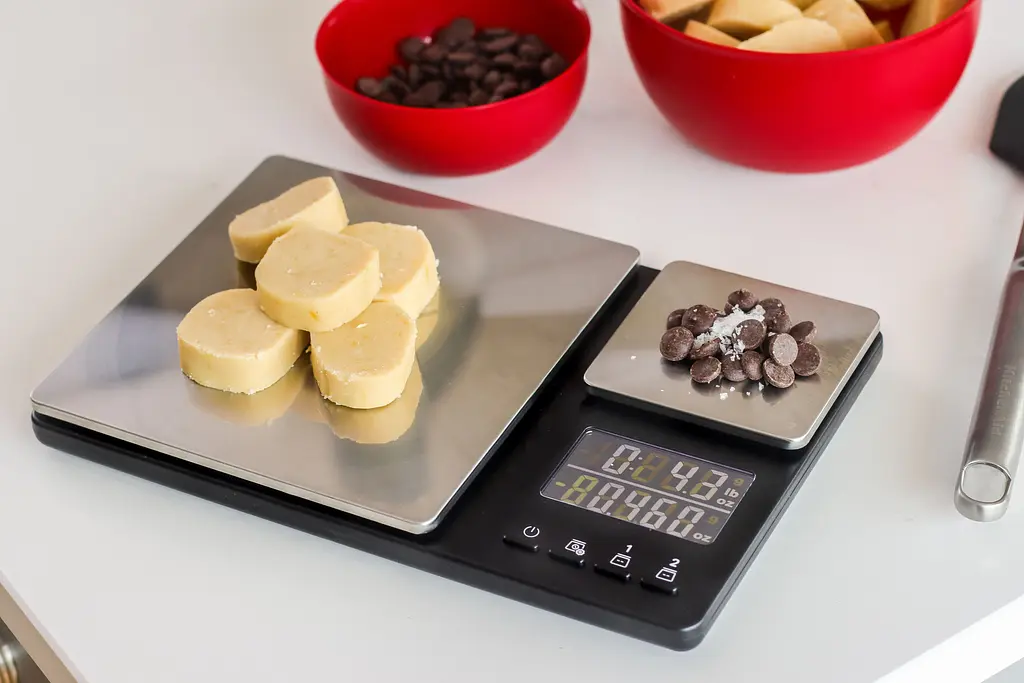 Весы кухонные KitchenAid Measuring с двойной платформой серебряные (KQ909G) - фото 12