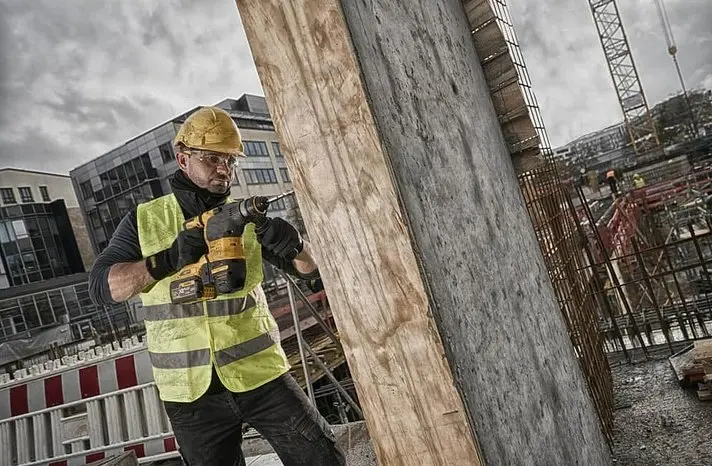 Перфоратор акумуляторний DeWALT SDS-Plus 54 В XR FlexVolt без АКБ та ЗП DCH333NT - фото 6