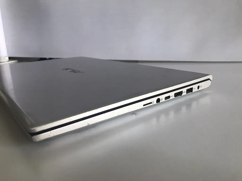 Ноутбук ASUS VivoBook F512J (i3-1005G1 / 12GB / SSD 256GB / 15.6" 1920x1080) б/у - фото 10