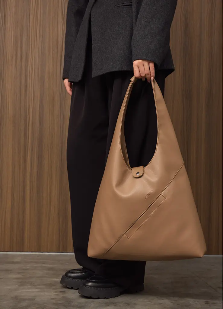 Жіноча сумка Sambag HOBO M кавовий 35 х 40 х 8 см (53200021) - фото 4