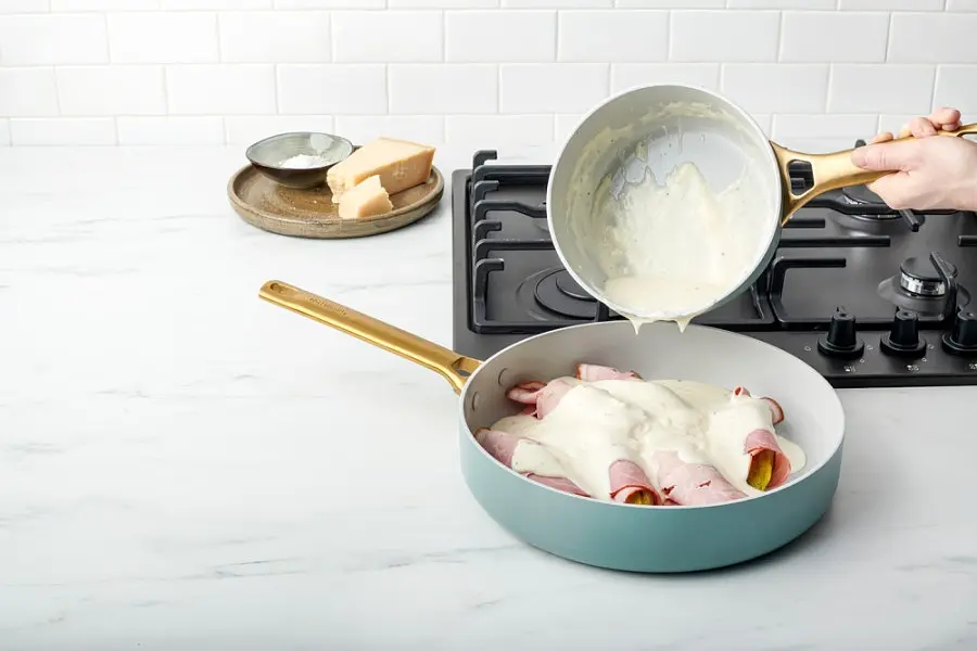 Сотейник з кришкою GreenPan Padova з керамічним покриттям 28 см (CC002827-001) - фото 5