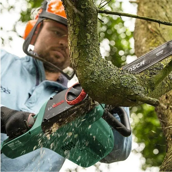 Пила ланцюгова Bosch UniversalChain 40 (0.600.8B8.402) - фото 11