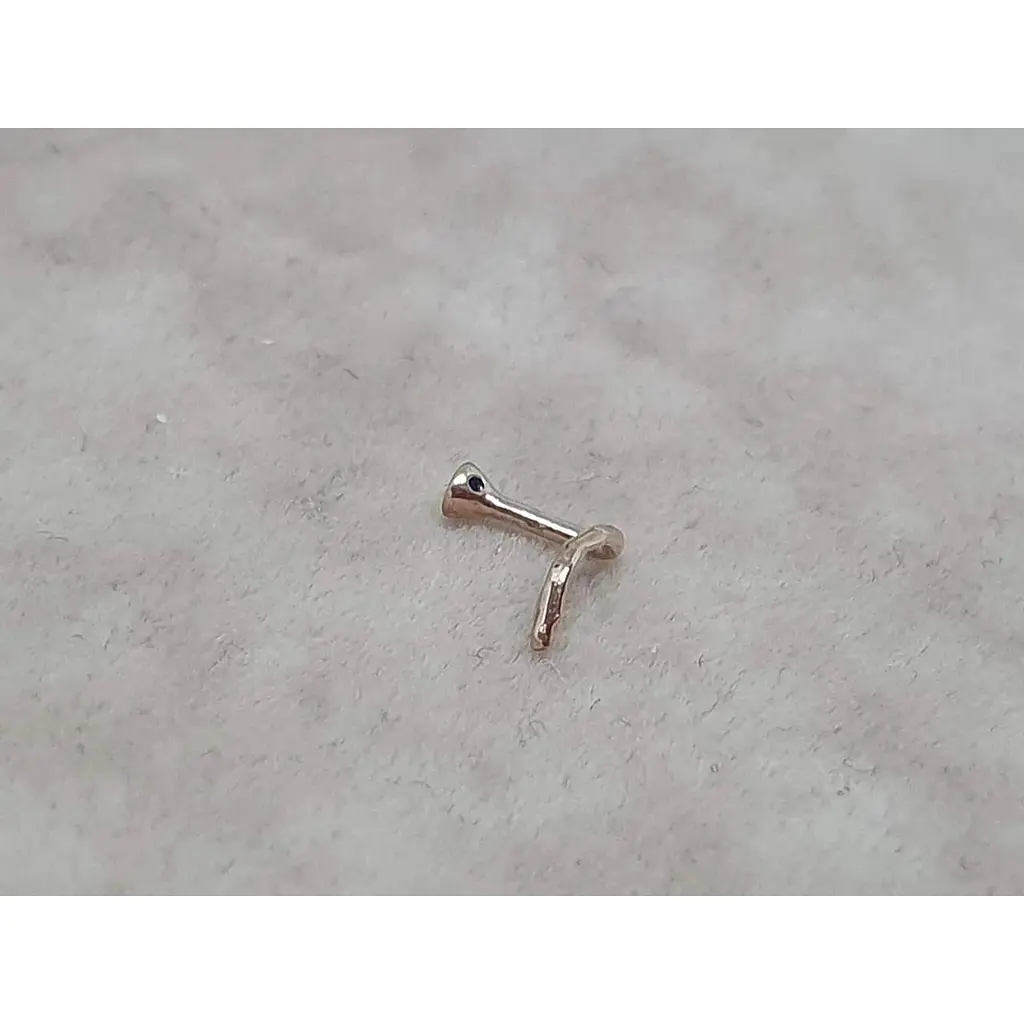 Золотая серьга-пирсинг в нос Dear с фианитом.1024.1 Синий (темный) - фото 2