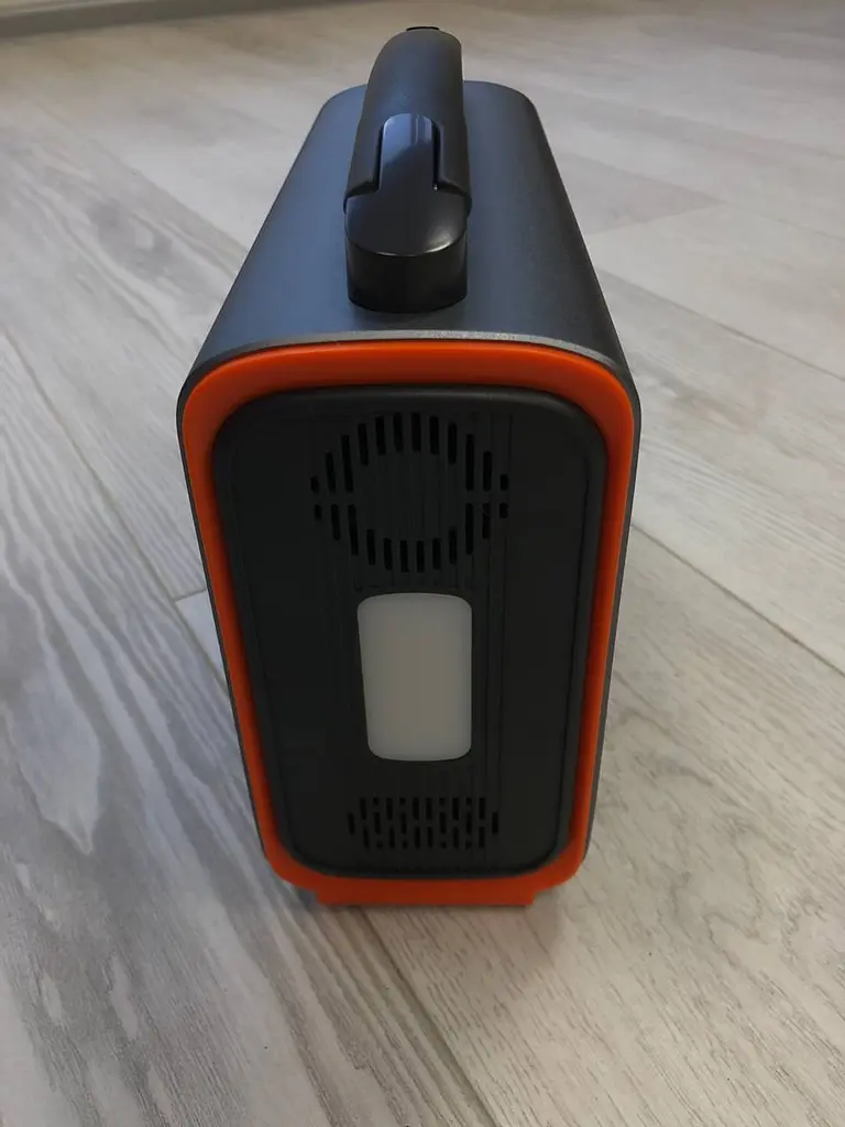 Зарядная станция CTECHi T240 200W 240Wh LiFePO4 Refurbished - фото 2