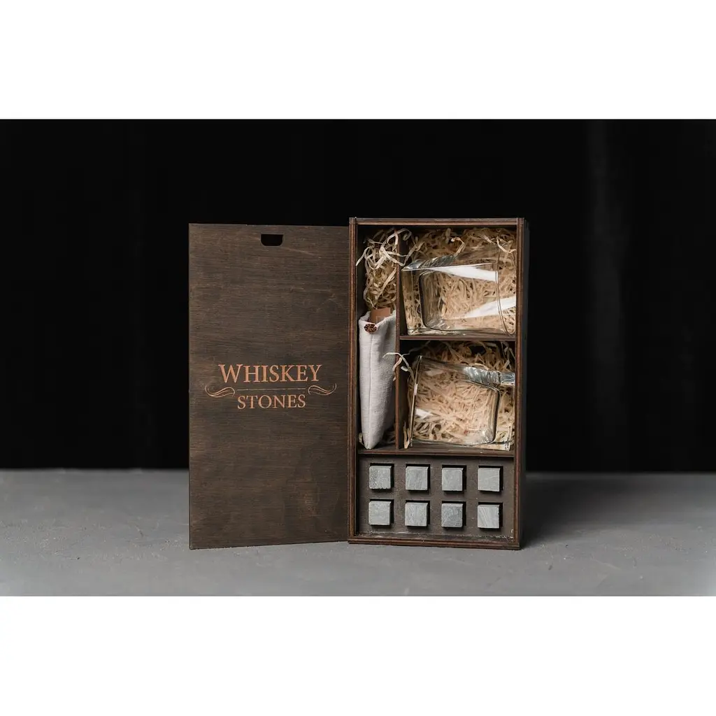 Подарунковий набір Whiskey Stones камені для віскі 8 штук + інструкція + мішечок для зберігання + щипці та 2 склянки - фото 2