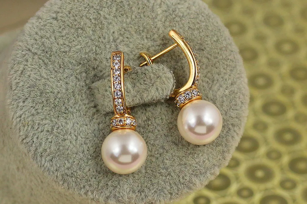 Сережки Xuping Jewelry молодість з перлиною 2,7 см золотисті - фото 2
