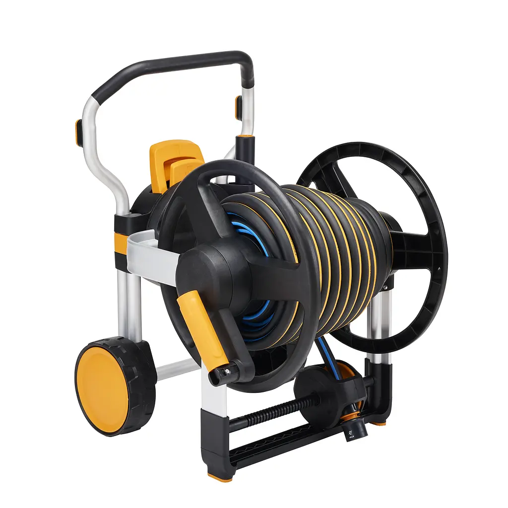 Ручна котушка Fiskars XL зі шлангом та набором аксесуарів 1062256 - фото 7