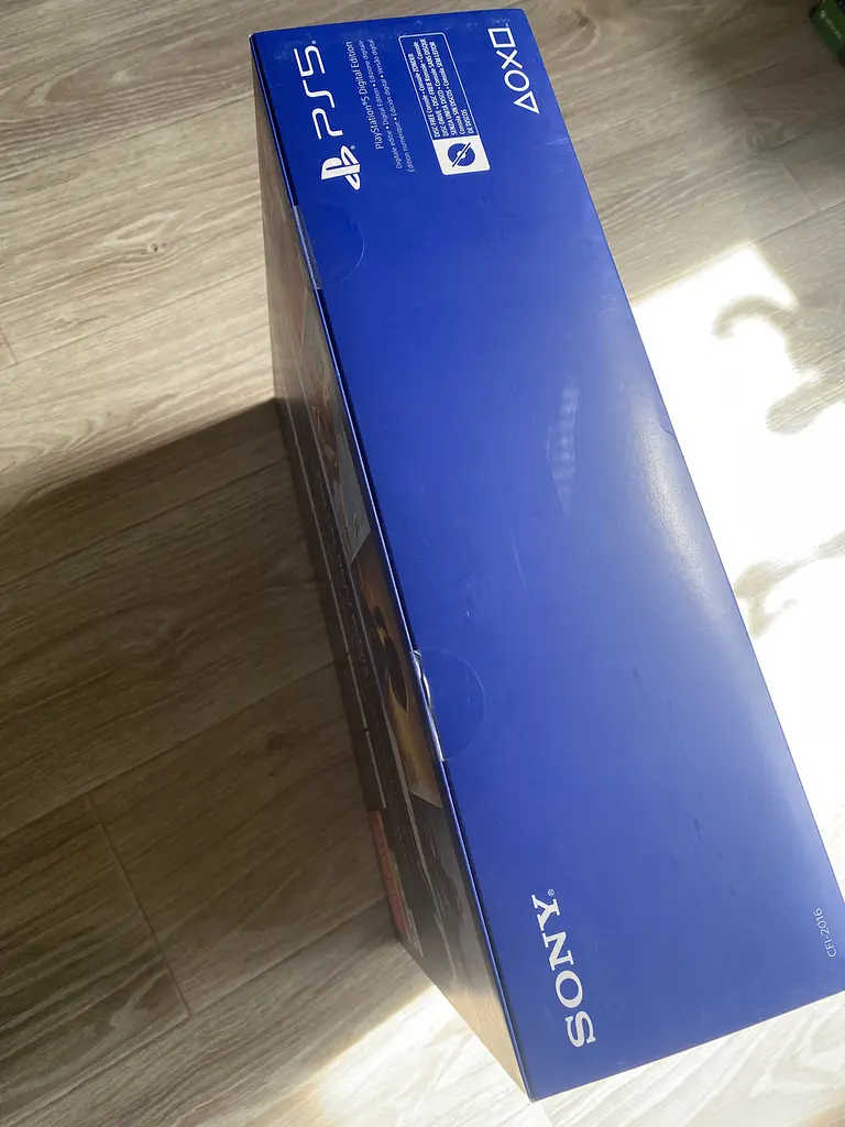 Стаціонарна ігрова приставка Sony Playstation 5 Slim без дисковода + 1 джойстик PS5 для телевізора - фото 3