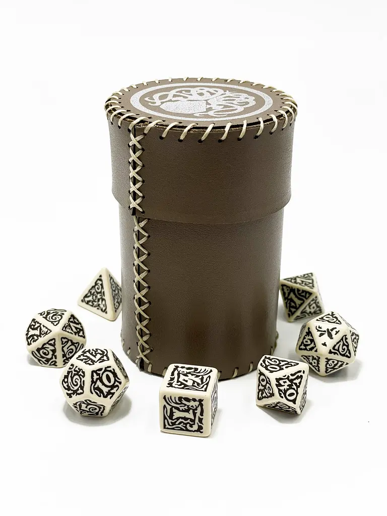 Настільна гра Планета Ігор Чаша для кубиків Ктулху (коричнева) (Dice cup Cthulhu brown) (pi-dc002) - фото 3