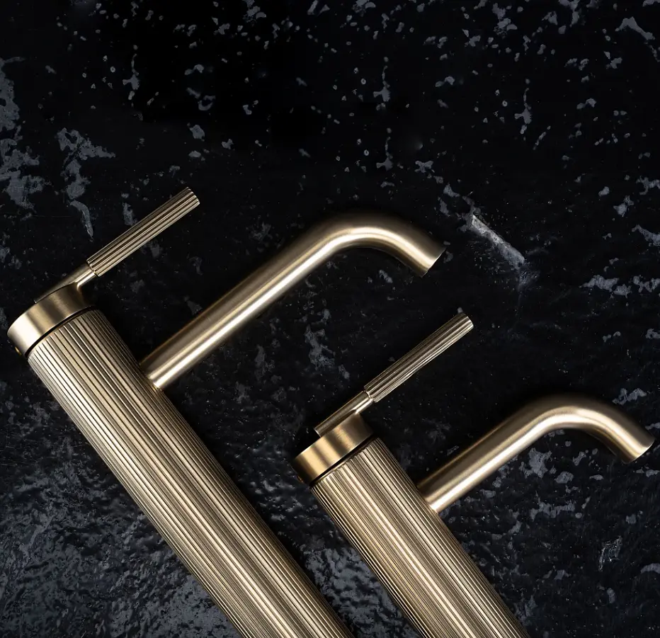 Змішувач для умивальника Rea Argon високий brushed gold REA-B7802 - фото 4
