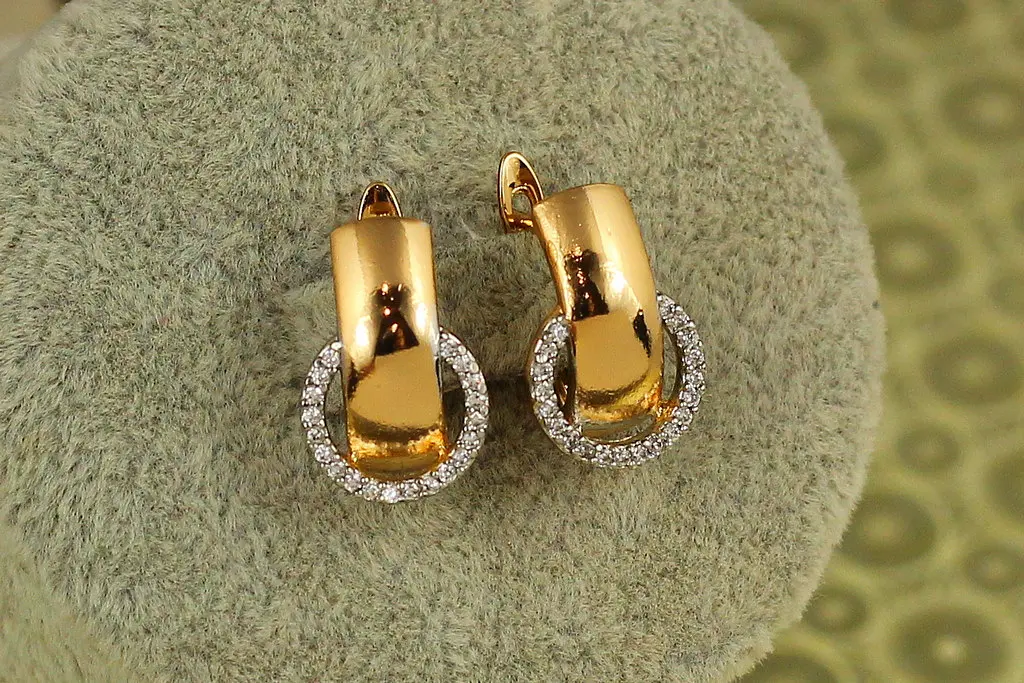 Сережки Xuping Jewelry зміст з родієм 1,6 см золотисті - фото 2