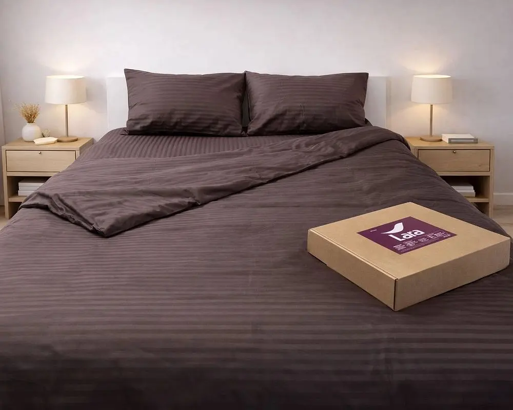 Постільна білизна LARA сатин-страйп LUX chocolate d13232е180 з простирадлом на резинці 180х200х25 євро 200х220 см - фото 8
