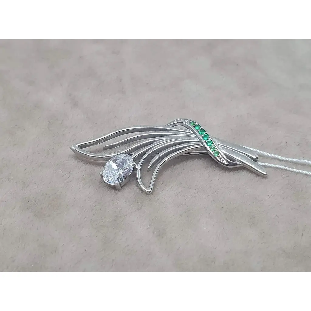 Срібна брошка Ірій з фіанітами. 9526 ЗЕЛ - фото 2
