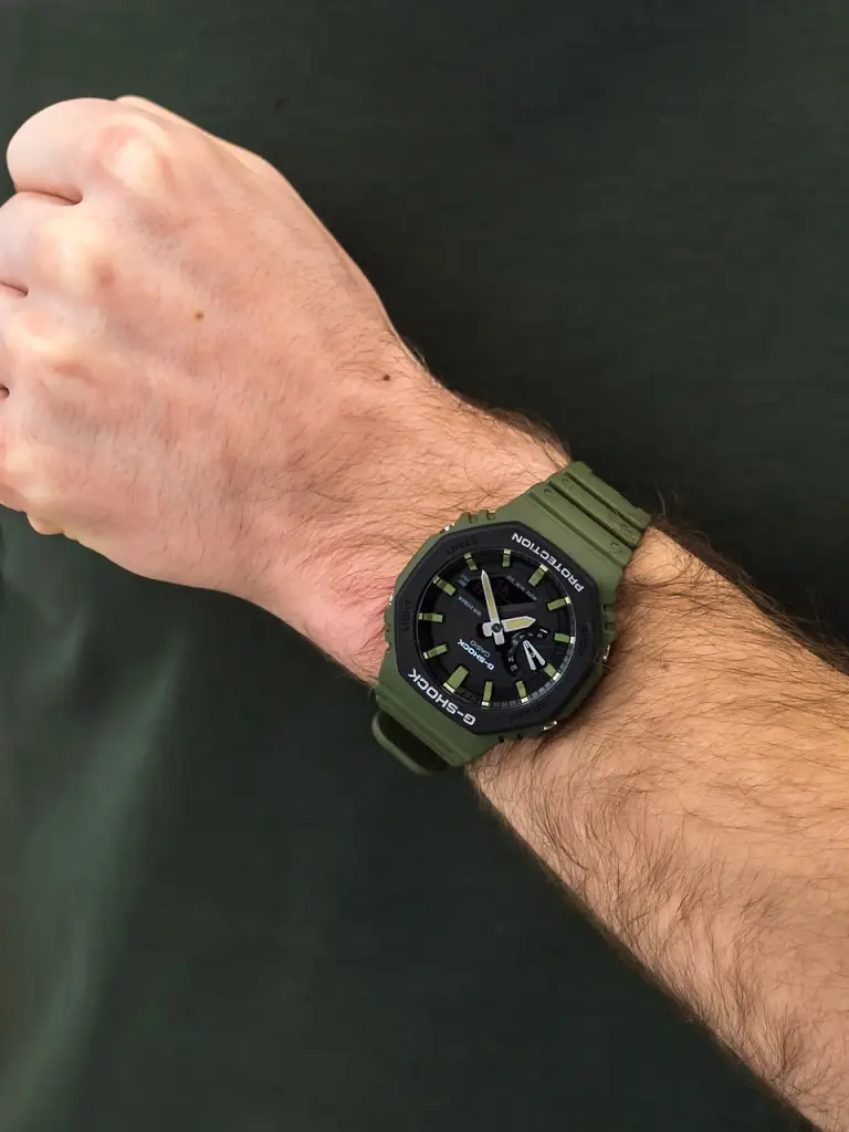 Удароміцний полімерний наручний годинник Casio G-Shock GA-2110SU-3AER з полімерним ремінцем - фото 6