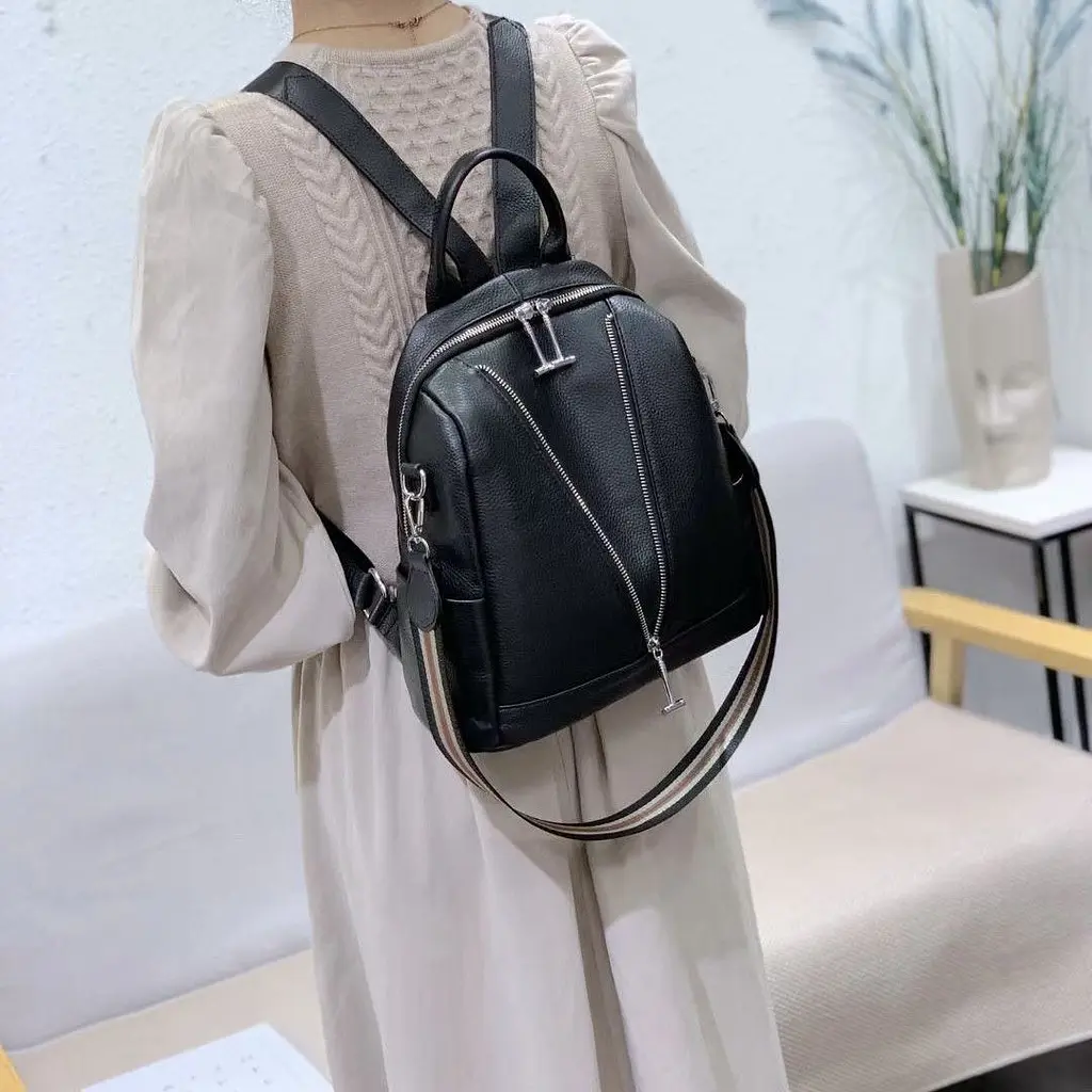 Рюкзак жіночий чорний шкіряний з ременем 35538 Tiding Bag - фото 6