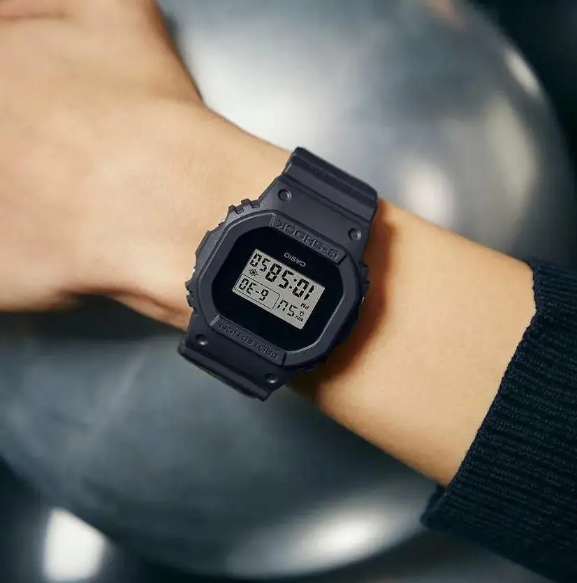 Годинник Casio DWE-5657RE-1ER - фото 3