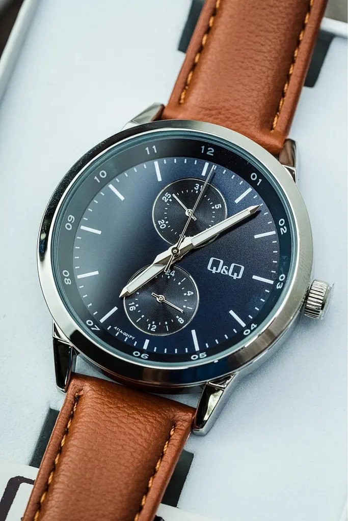Годинник Q&Q A11A-001PY - фото 2