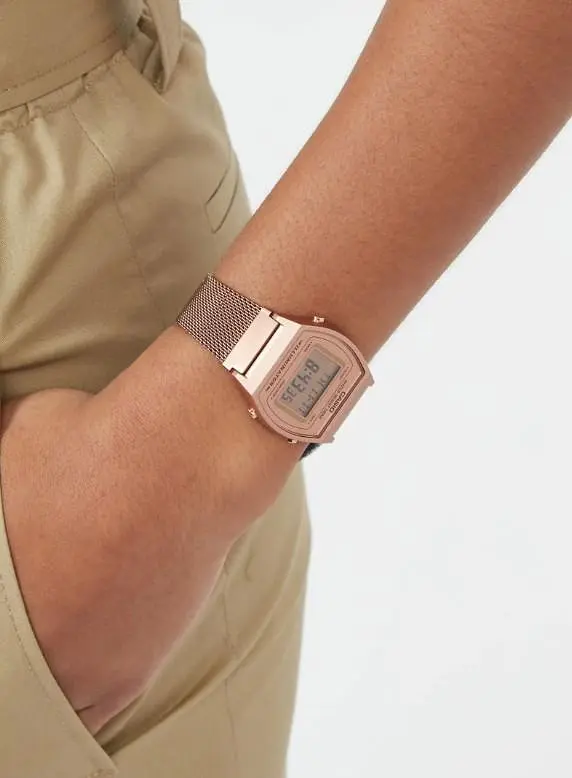Годинник Casio B640WMR-5AEF - фото 2
