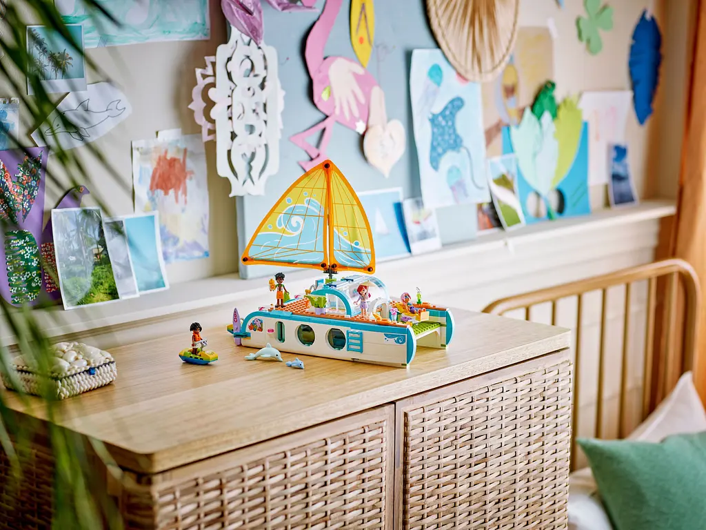 Конструктор LEGO Friends Приключения на туристической лодке 685 деталей (42664) - фото 17