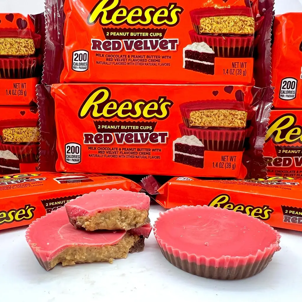 Цукерки Reese's Red Velvet Peanut Butter Cups 40г - фото 6