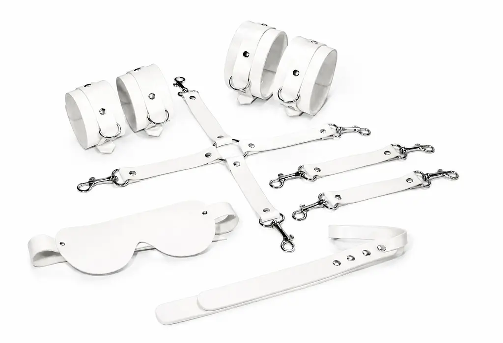 Набір Feral Feelings BDSM Kit 5 White, наручники, поножі, хрестовина, маска, падл