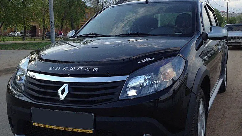 Дефлектор капоту мухобійка для Renault Sandero 2008-2013 Євро Кріплення (Vip Tuning) RL09 - фото 2