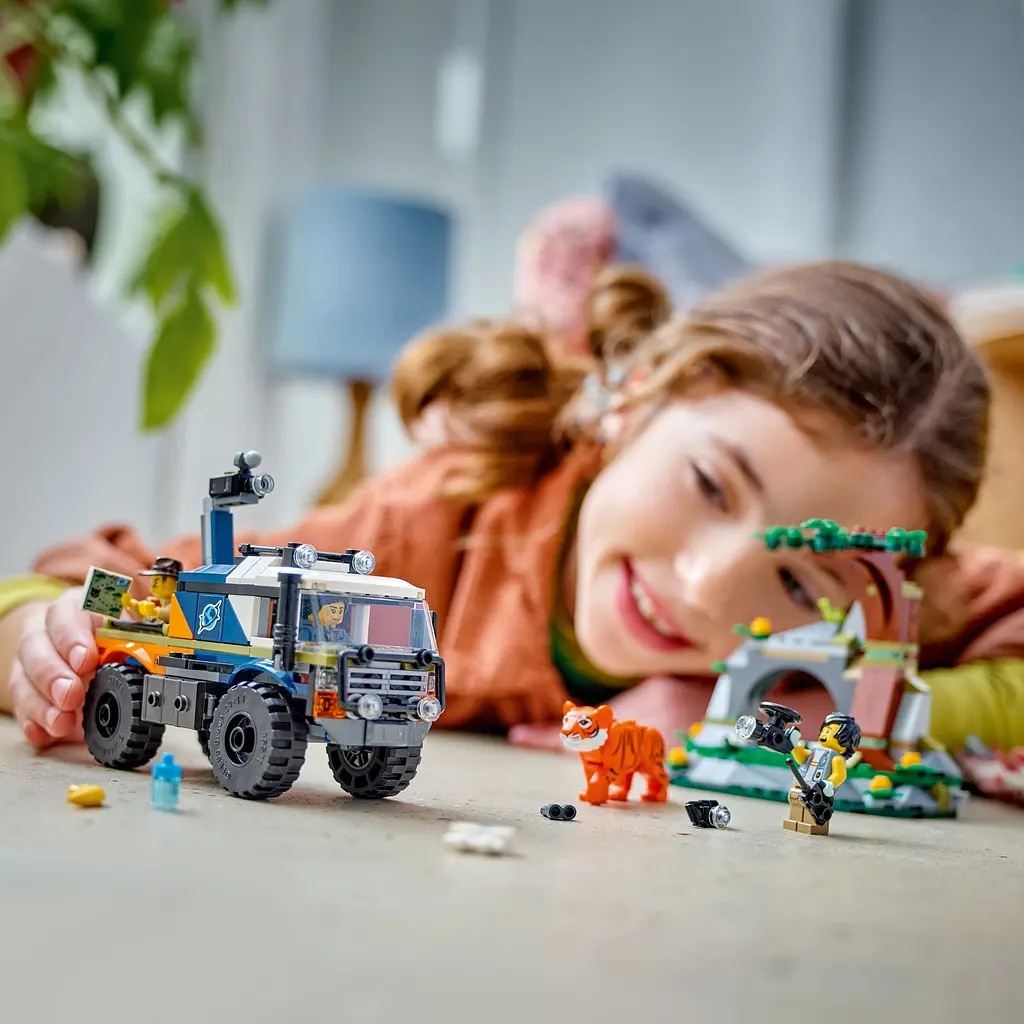Конструктор LEGO City Позашляховик для дослідження джунглів 314 деталей (60426) - фото 5