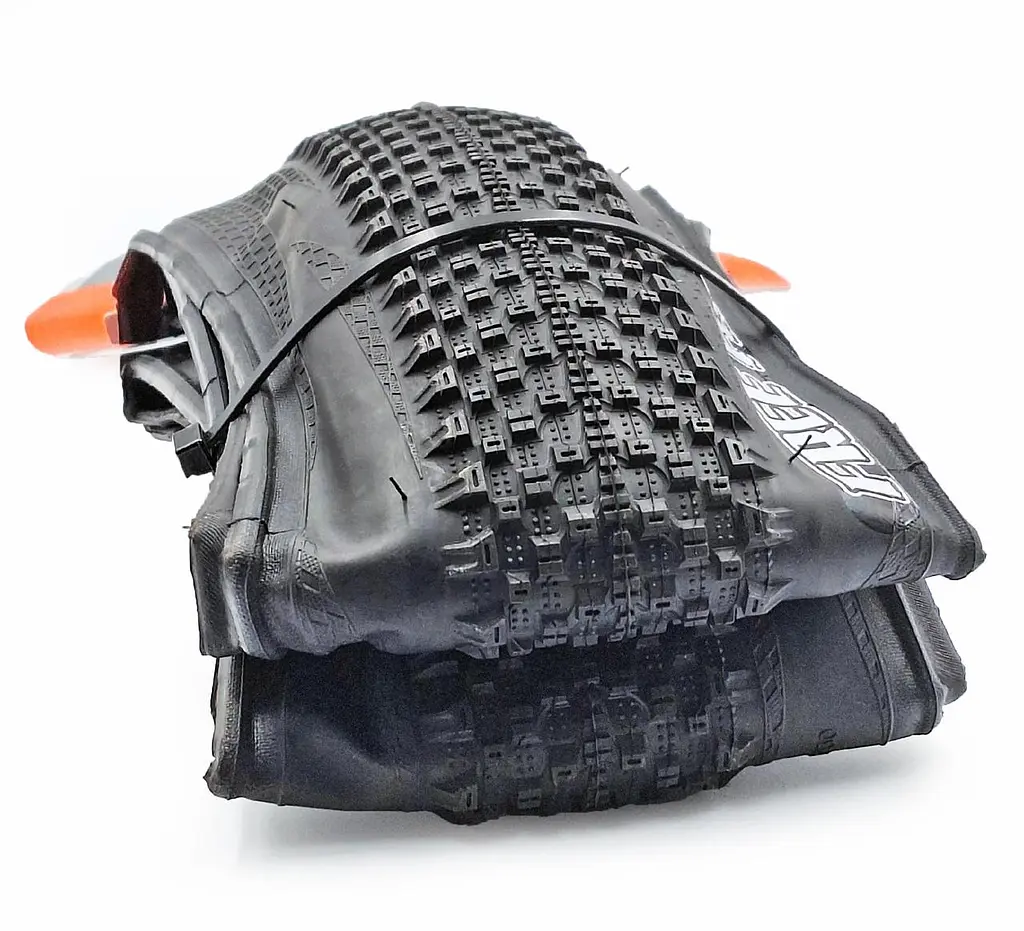Покришка складна велосипедна Maxxis FREE FLOW M350P 26х1.95 шипована корд 60 TPI (G0001320) - фото 2