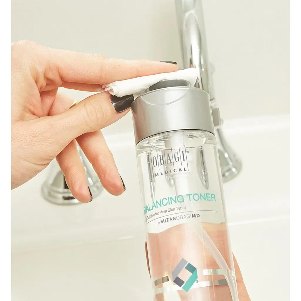 Тонік для обличчя Obagi Suzanobagimd Balancing Toner 200 мл (362032604978) - фото 4