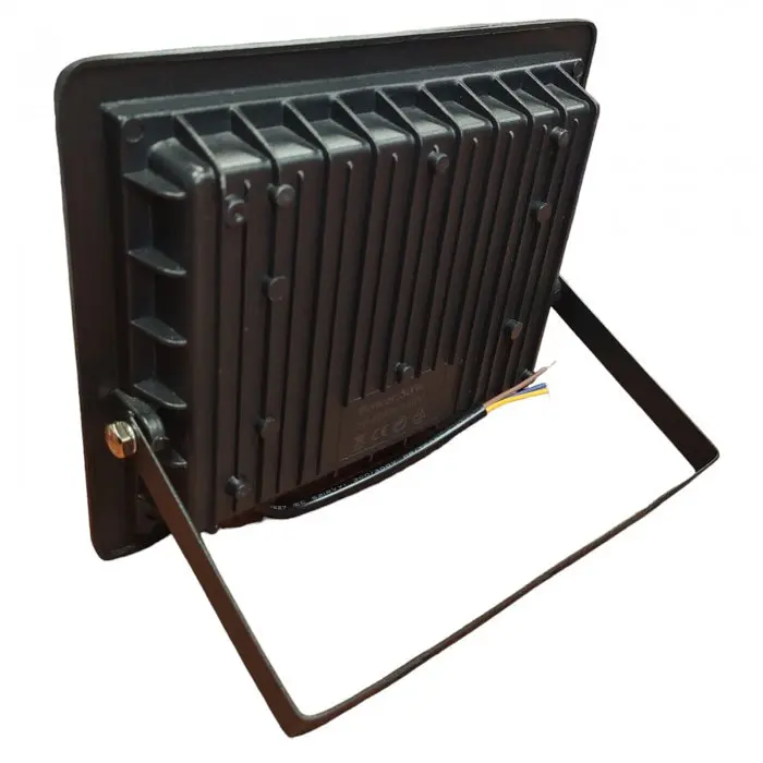 Светодиодный прожектор уличный квадратный Flood Light 50W 6500К 220V IP66 - фото 3
