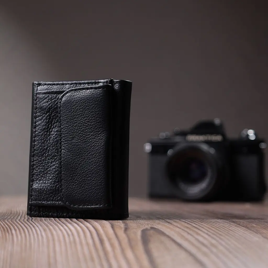 Зручний компактний гаманець з монетницею із натуральної шкіри ST Leather 22742 чорний - фото 10