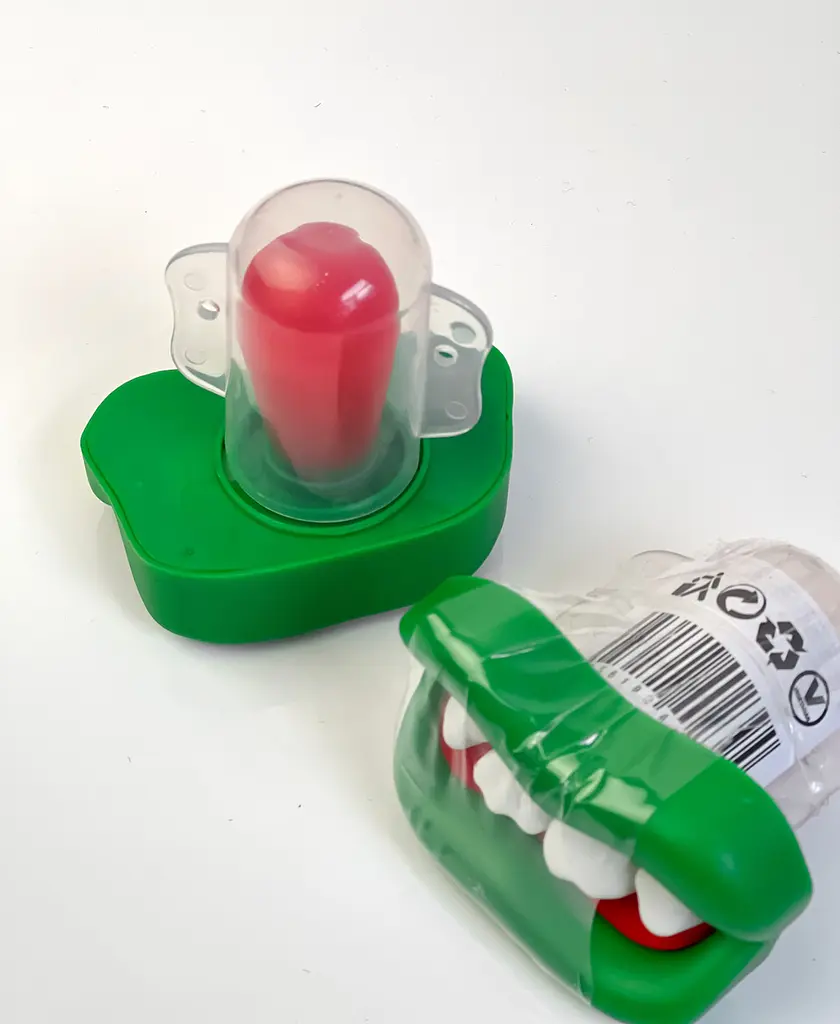 Льодяник Halloween Zombie Candy Teeth 15g (зелений) - фото 2