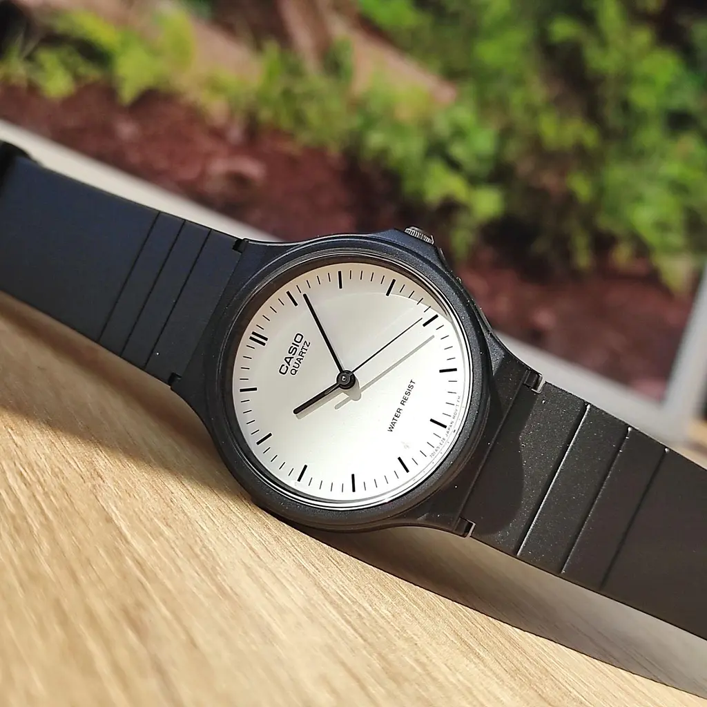 Годинник Casio MQ-24-7EUL - фото 11