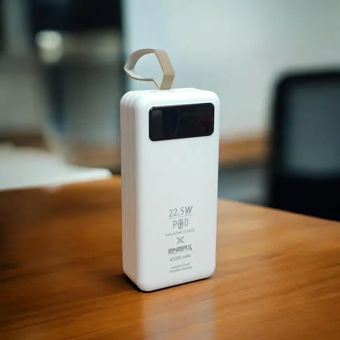 Power bank ENERX 40000mAh PD22,5W + быстрая зарядка батарея зарядка 4 встроенных кабеля Белый - фото 2