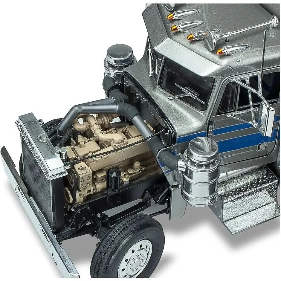 Сборная модель Revell Грузовой тягач Peterbilt 359 уровень 5, масштаб 1:25, 302 детали (RVL-12627) - фото 4