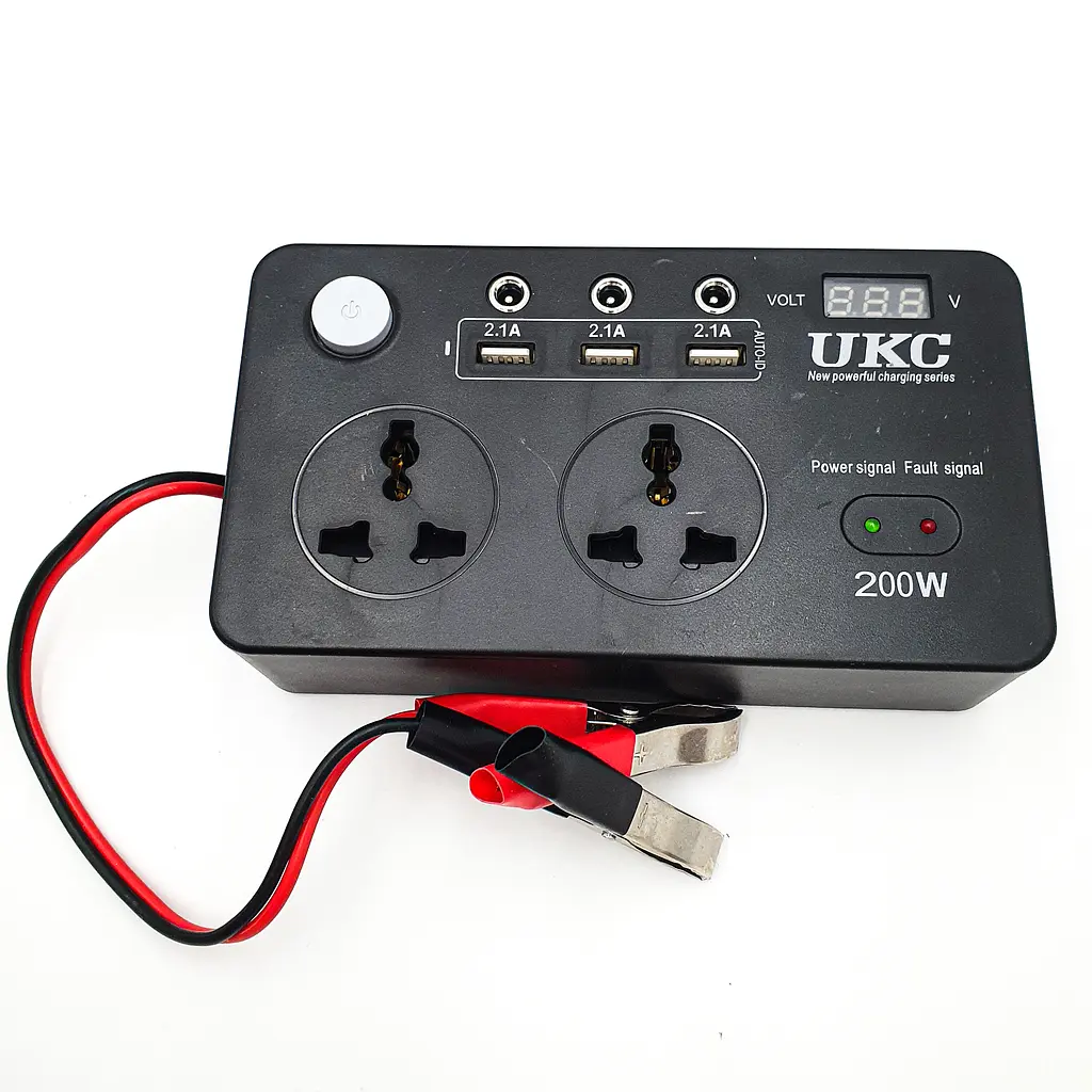 Автоінвертор-перетворювач 12 V-220 V 200 W з екраном, 3 USB-порти, 2 розетки, 3 порти 5.5х2.5 UKC 7064