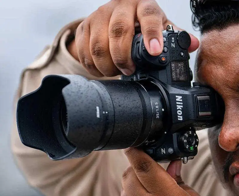 Цифрова камера Nikon Z6 III kit Z 24-200mm f/4-6,3 VR (VOA130K003) - фото 5